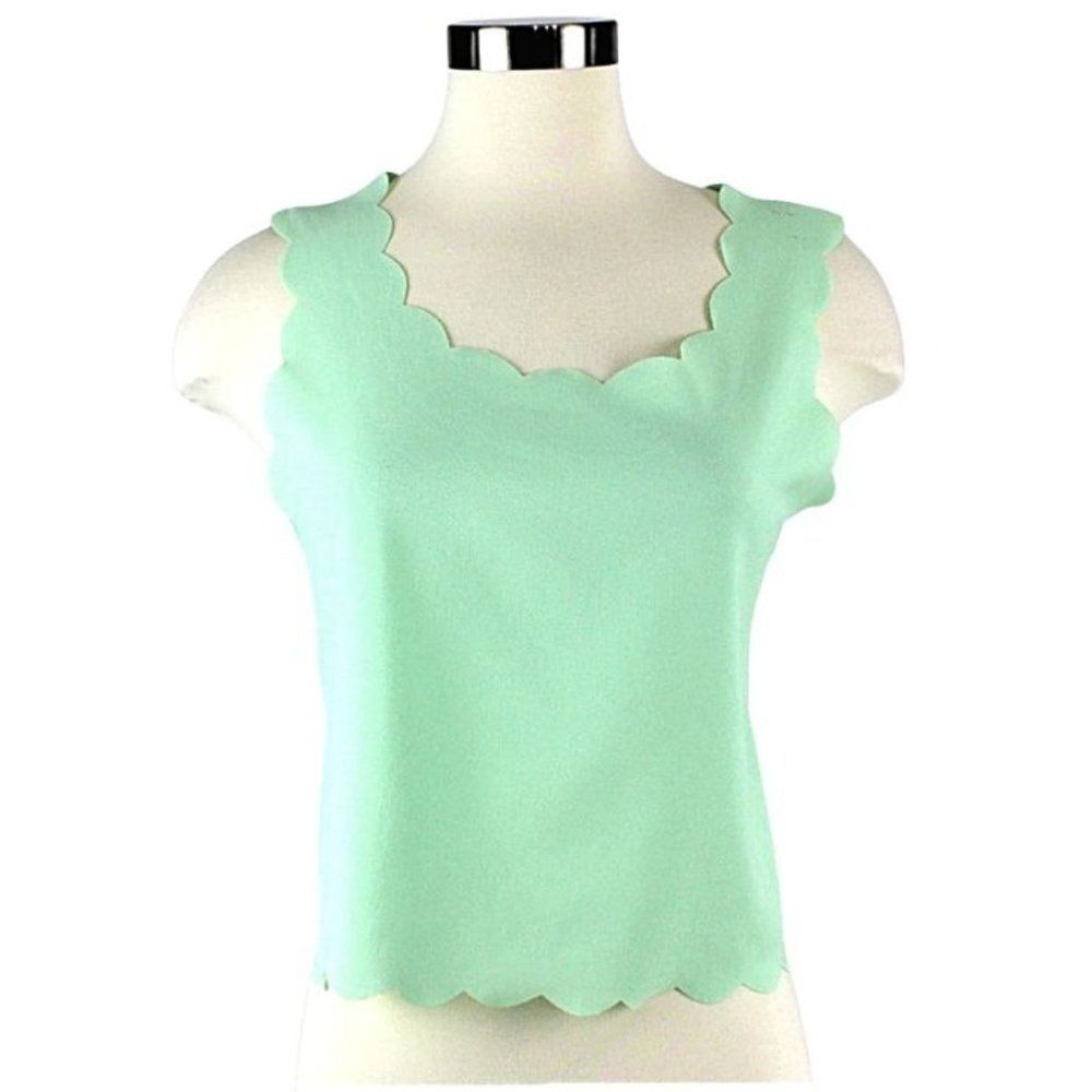 MINE Cropped Tank Top Camisole Flirty Scalloped Back Buttons Green Womens Size L
